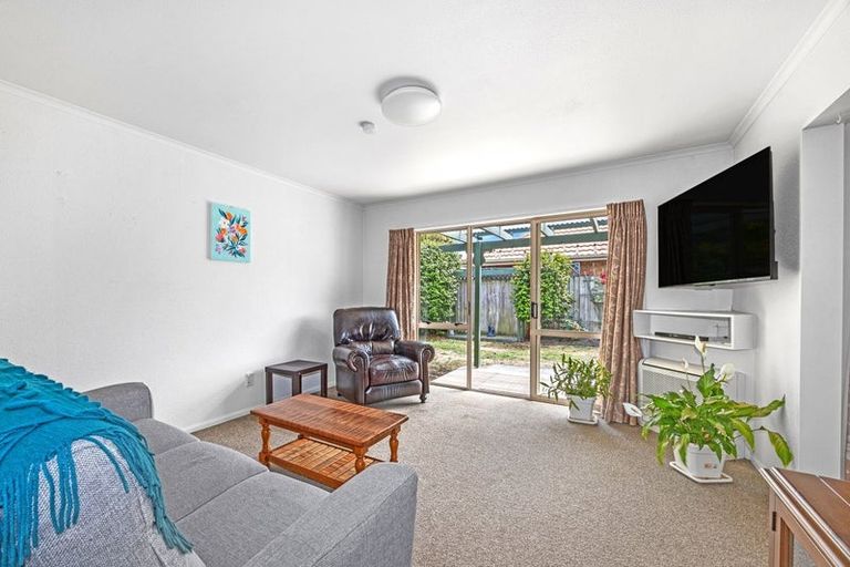Photo of property in 2/29 Loughton Street, Burwood, Christchurch, 8083