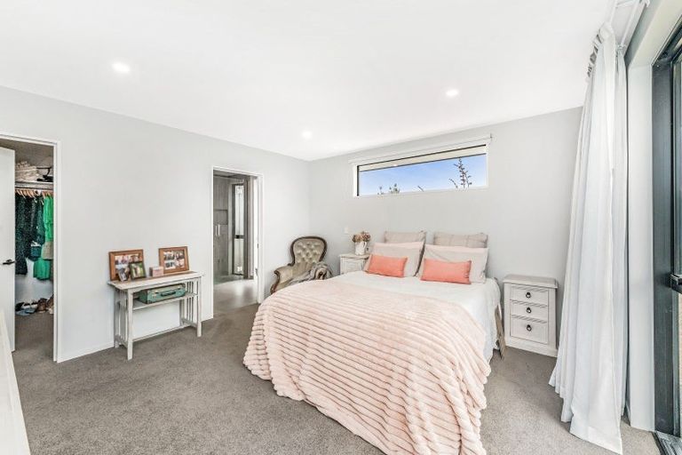 Photo of property in 18 Cassini Place, Leeston, 7632