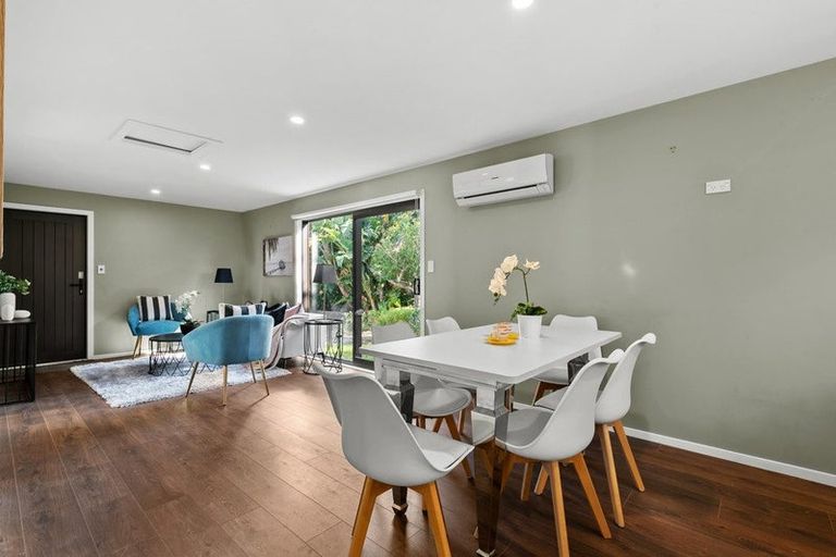 Photo of property in 26 Eugenia Rise, Totara Heights, Auckland, 2105