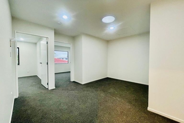 Photo of property in 18b Addington Avenue, Manurewa, Auckland, 2102