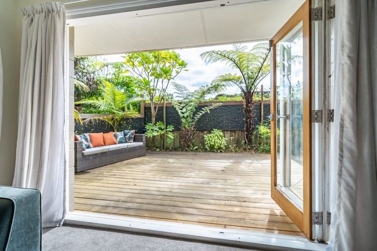 Photo of property in 62a Chatsworth Road, Silverstream, Upper Hutt, 5019