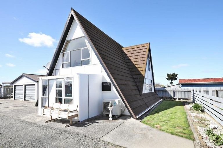 Photo of property in 38 Brown Street, Strathern, Invercargill, 9812