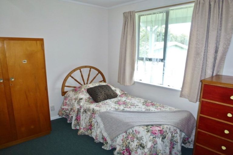 Photo of property in 58 Rodney Avenue, Te Horo Beach, Otaki, 5581