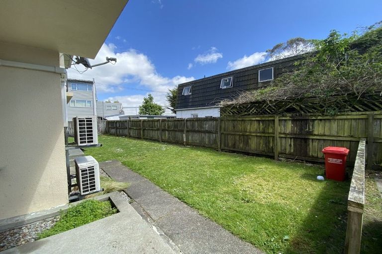Photo of property in 2 Totara Street, Trentham, Upper Hutt, 5018