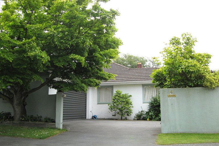 Photo of property in 4 Penhelig Place, Burnside, Christchurch, 8053