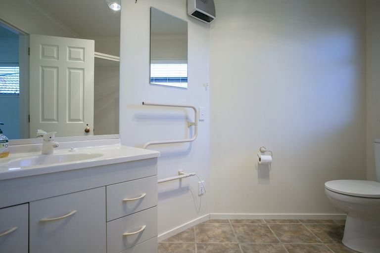 Photo of property in 17 Whetu Place, Nukuhau, Taupo, 3330