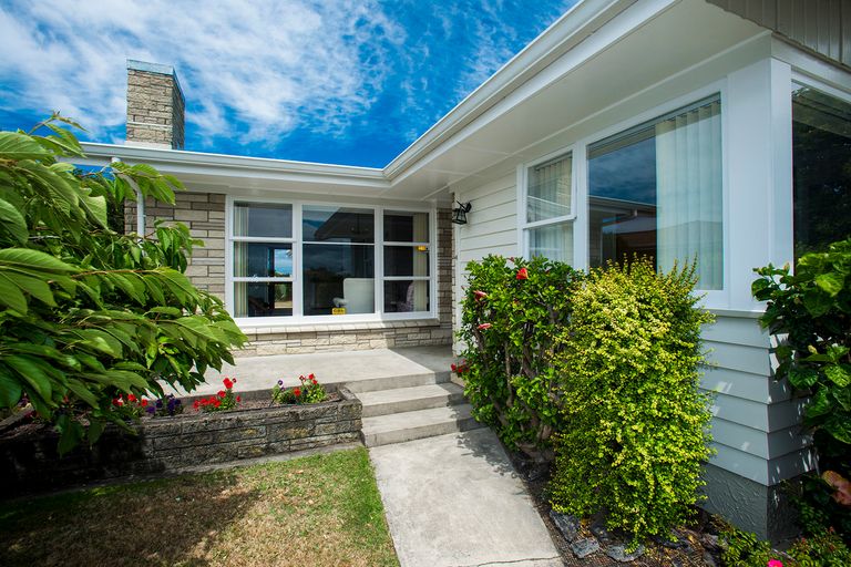 Photo of property in 1046 Aberdeen Road, Te Hapara, Gisborne, 4010