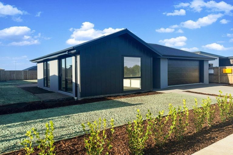 Photo of property in 124 Dunns Crossing Road, Rolleston, 7614