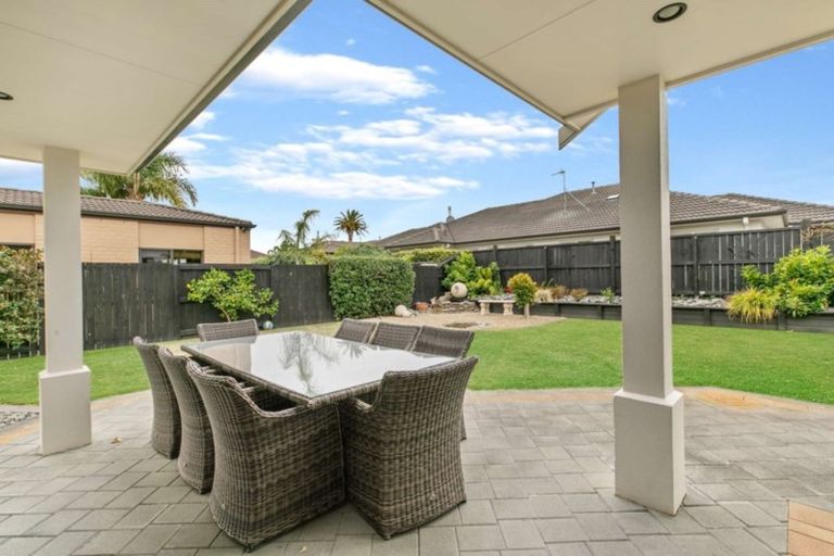 Photo of property in 82 Beachwater Drive, Papamoa Beach, Papamoa, 3118