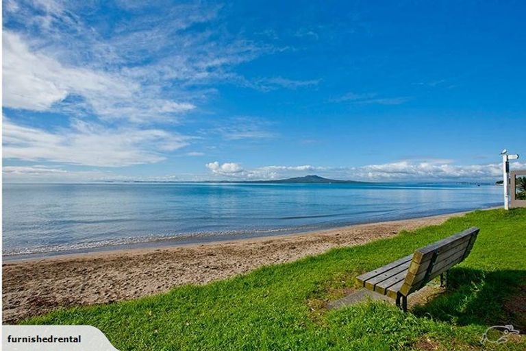 Photo of property in 1/103 Bond Crescent, Forrest Hill, Auckland, 0620