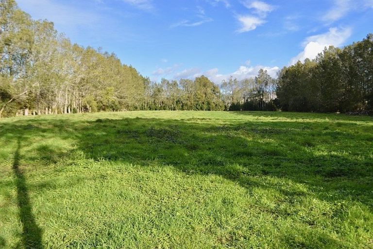 Photo of property in 21 Old Hautere Road, Hautere, Otaki, 5582