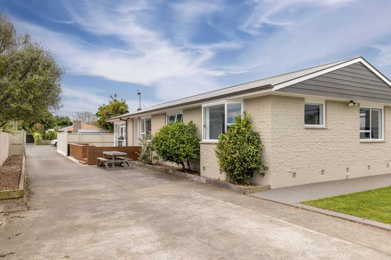 Photo of property in 4 Jarrow Place, Halswell, Christchurch, 8025