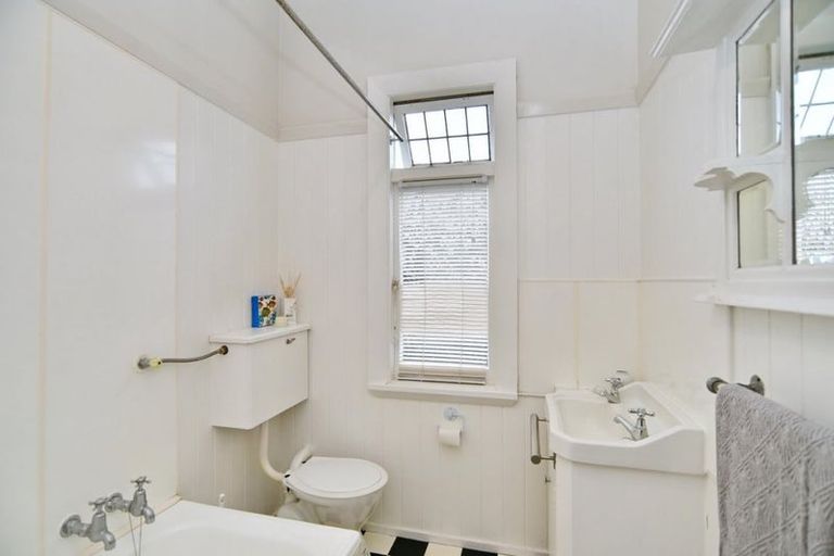 Photo of property in 207 Matsons Avenue, Papanui, Christchurch, 8053