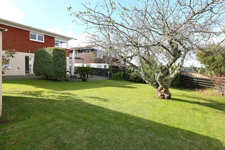 Photo of property in 14a Bridge Avenue, Te Atatu South, Auckland, 0610