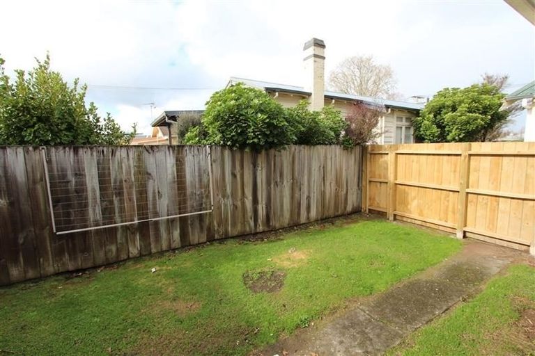 Photo of property in 2 Albert Street, Hamilton East, Hamilton, 3216