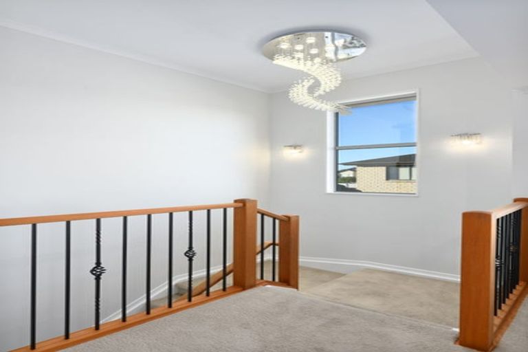 Photo of property in 31 Syrah Crescent, Ranui, Auckland, 0612