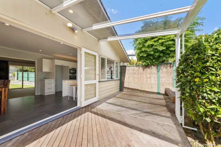 Photo of property in 9 Yacht Place, Bucklands Beach, Auckland, 2012
