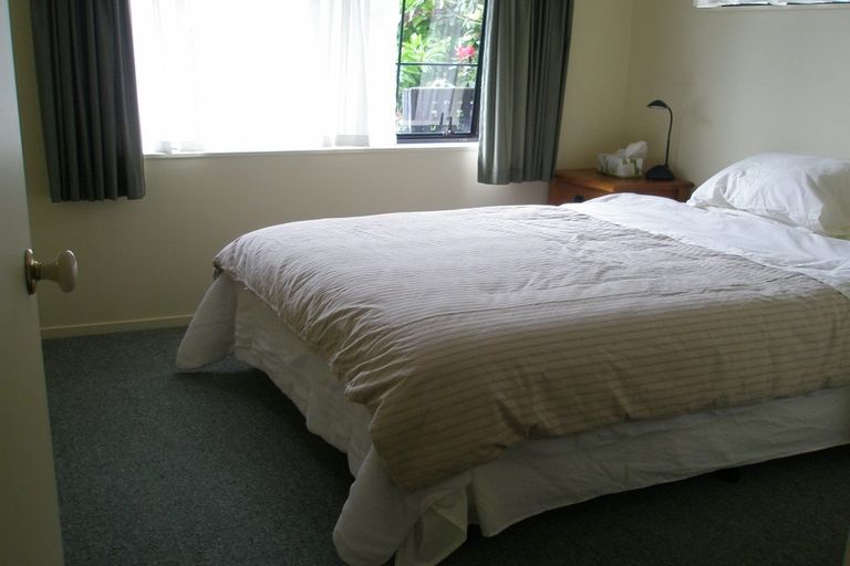 Photo of property in 2/98 Simmental Crescent, Somerville, Auckland, 2014