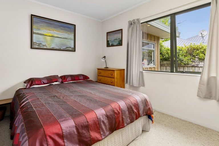 Photo of property in 47 Hinekura Avenue, Taupo, 3330