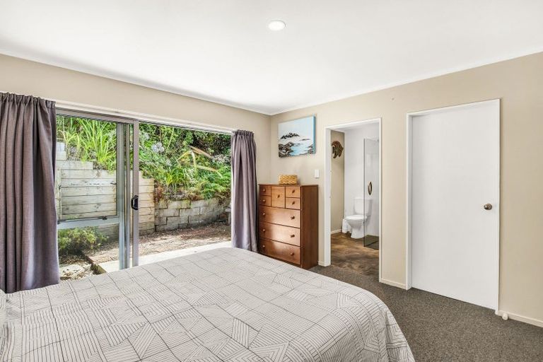 Photo of property in 64 Poplar Avenue, Raumati South, Paraparaumu, 5032