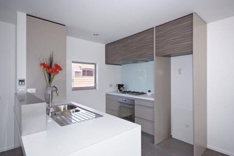 Photo of property in 4/12 Agra Crescent, Khandallah, Wellington, 6035