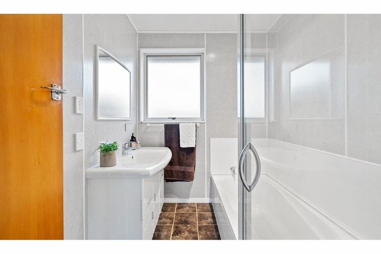 Photo of property in 82 Salford Street, Gore, 9710