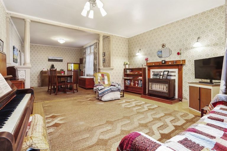 Photo of property in 11 Rugby Road, Birkenhead, Auckland, 0626