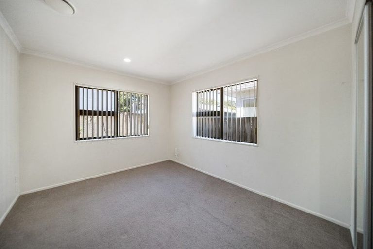 Photo of property in 12a Freyberg Avenue, Papatoetoe, Auckland, 2104
