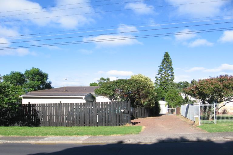 Photo of property in 2/31 Ruawai Road, Mount Wellington, Auckland, 1060