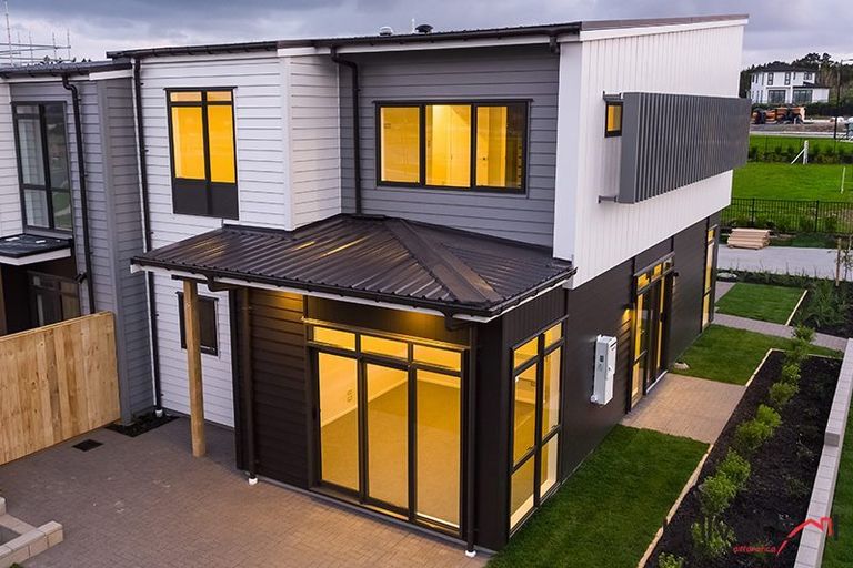 Photo of property in 14b Dida Park Drive, Kumeu, 0810