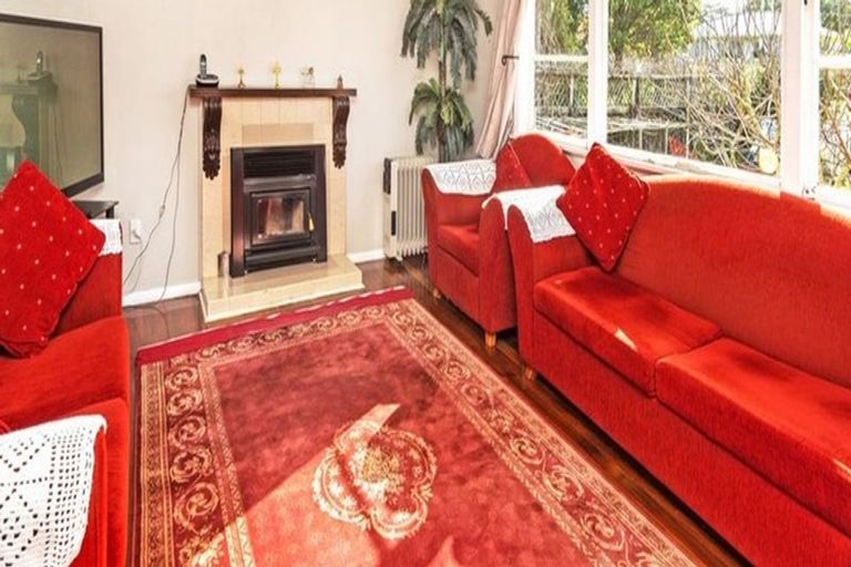 Photo of property in 1/7 Mcdougall Street, Manurewa East, Auckland, 2102