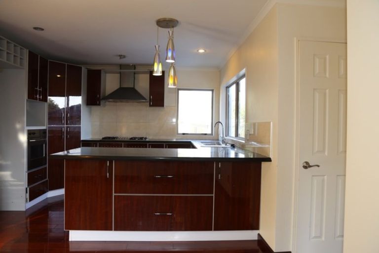 Photo of property in 14a Bacot Place, Howick, Auckland, 2014