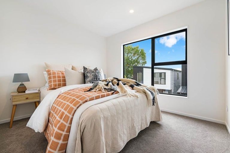 Photo of property in 31b Kurnell Drive, Botany Downs, Auckland, 2010