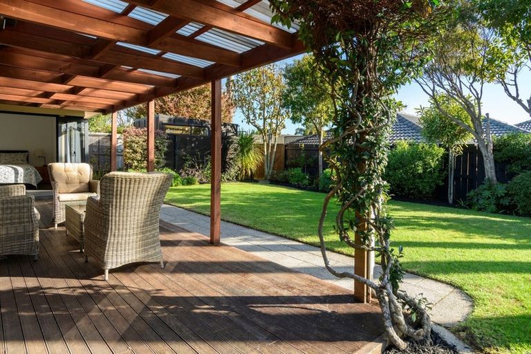 Photo of property in 11 Amberley Crescent, Bethlehem, Tauranga, 3110