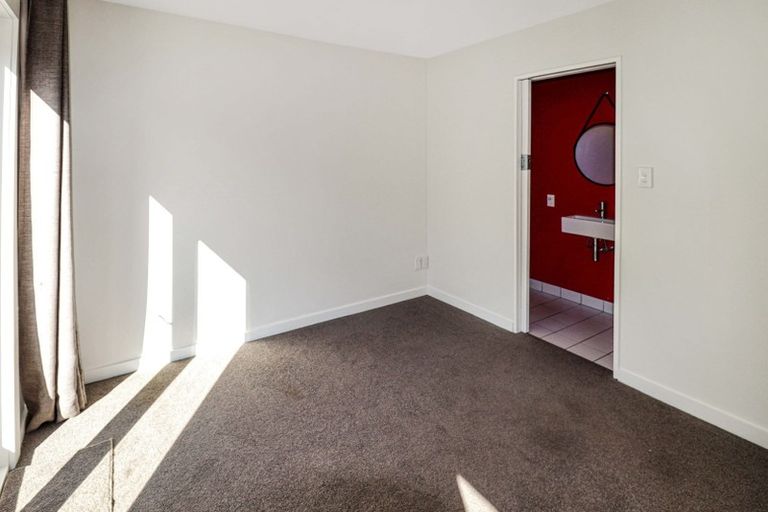 Photo of property in 20 Mersey Street, Island Bay, Wellington, 6023