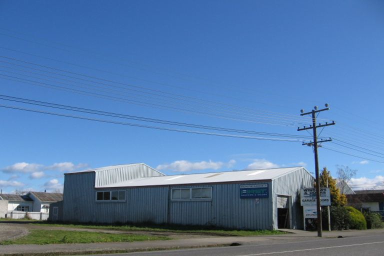 Photo of property in 137 Lincoln Road, Masterton, 5810