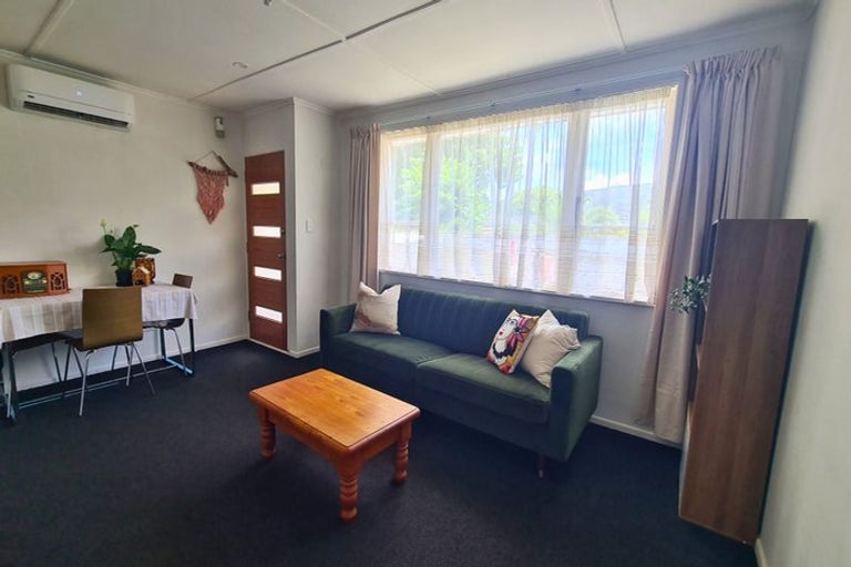 Photo of property in 1033e Fergusson Drive, Clouston Park, Upper Hutt, 5018