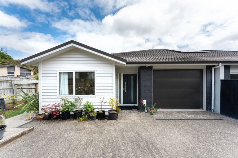 Photo of property in 15 Resolution Drive, Whitby, Porirua, 5024