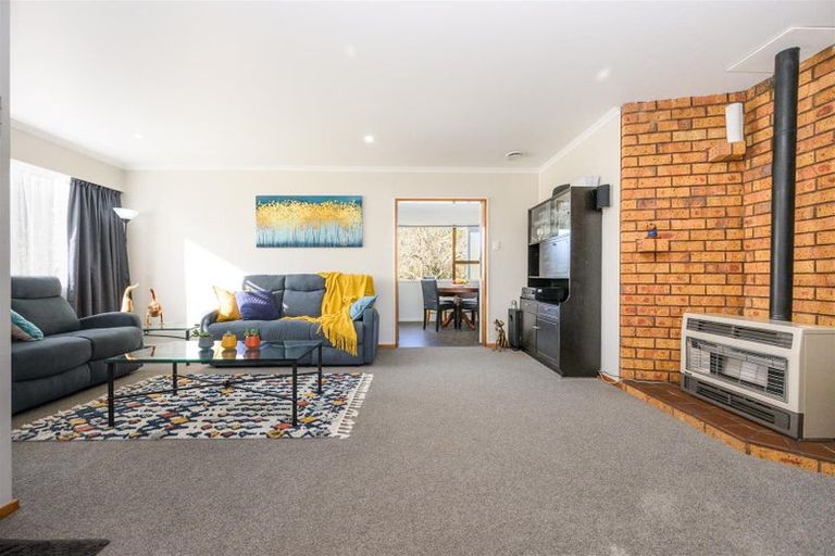 Photo of property in 21 Flower Street, Bulls, 4818