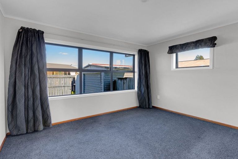 Photo of property in 37 Hendon Road, Fairview Downs, Hamilton, 3214