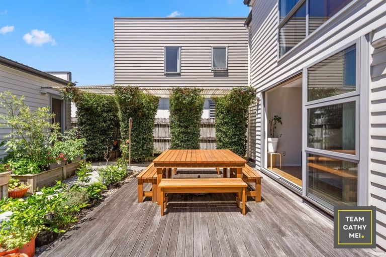 Photo of property in 31 Kauri Drive, Takanini, 2112