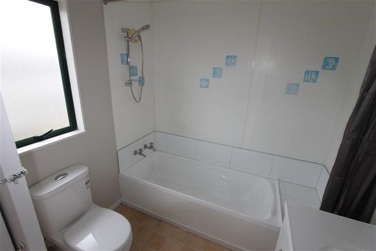 Photo of property in 148 Solar Road, Glen Eden, Auckland, 0602