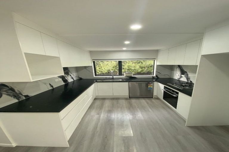 Photo of property in 122c Cargill Street, Papakura, 2110