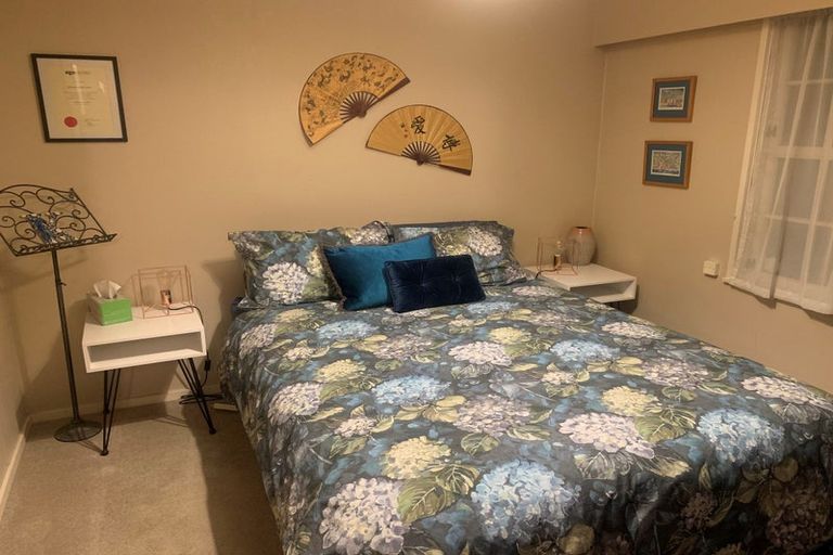 Photo of property in 12 Crichton Place, Taradale, Napier, 4112