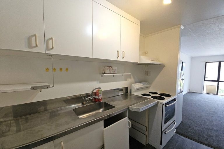 Photo of property in 93 Queen Street, North Dunedin, Dunedin, 9016