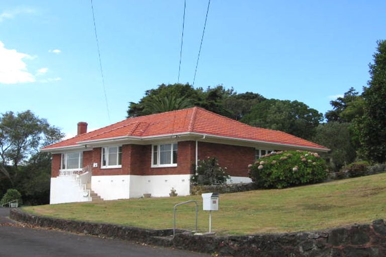 Photo of property in 19 Fulljames Avenue, Mount Roskill, Auckland, 1041