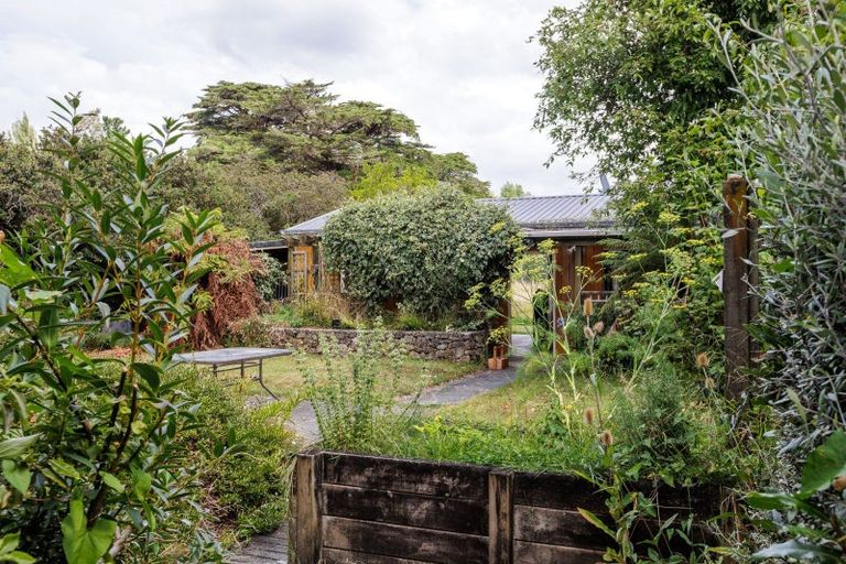 Photo of property in 16 Stanly Street, Eketahuna, 4900