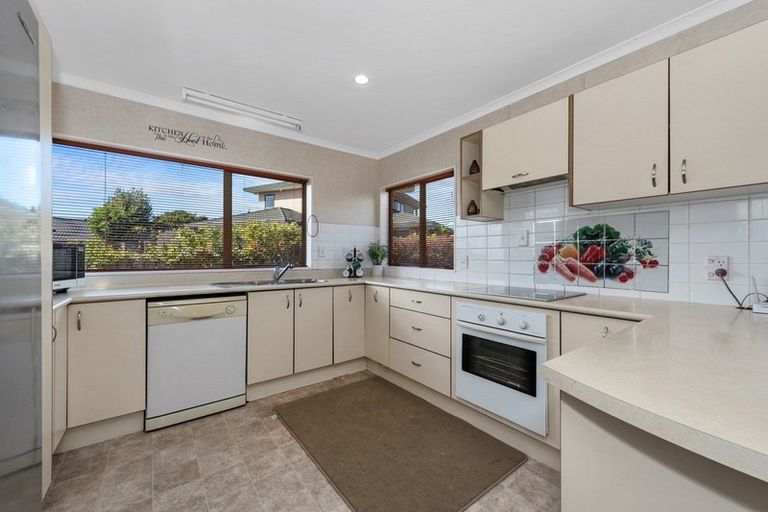 Photo of property in 4 Ben Nevis Place, Nawton, Hamilton, 3200