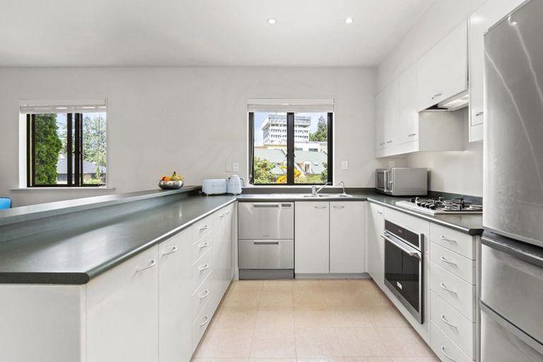 Photo of property in 9/118 Grantham Street, Hamilton Central, Hamilton, 3204