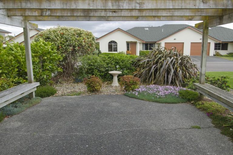 Photo of property in Seacrest, 33/200 Papamoa Beach Road, Papamoa Beach, Papamoa, 3118